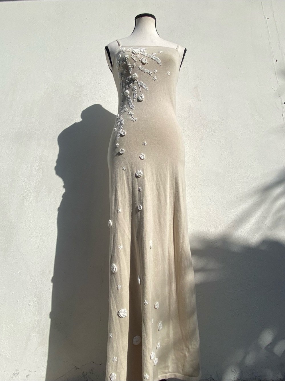 Camilla Coelho Cream & White Floral 3D Applique Knit Maxi Dress Size XS